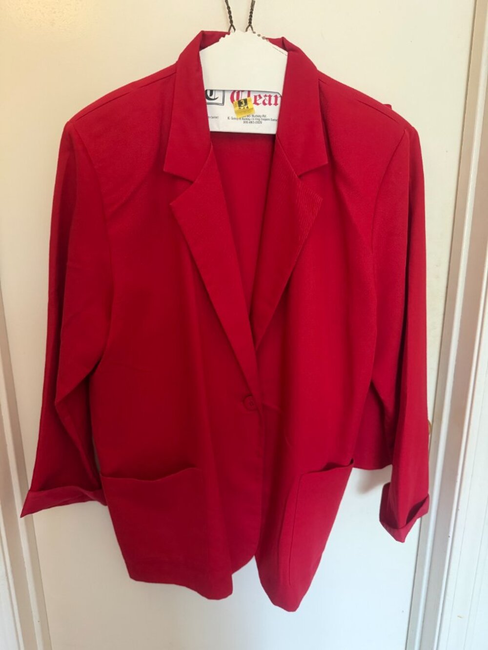 Bentley Bright Red Single Breasted Suit with Skirt W 2X - Picture 4 of 10
